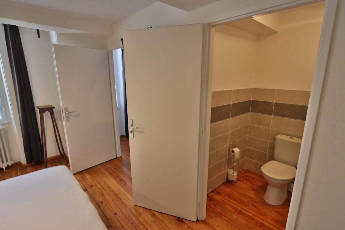 Le Relais Basque Bed & Breakfast Hagetmau ภายนอก รูปภาพ