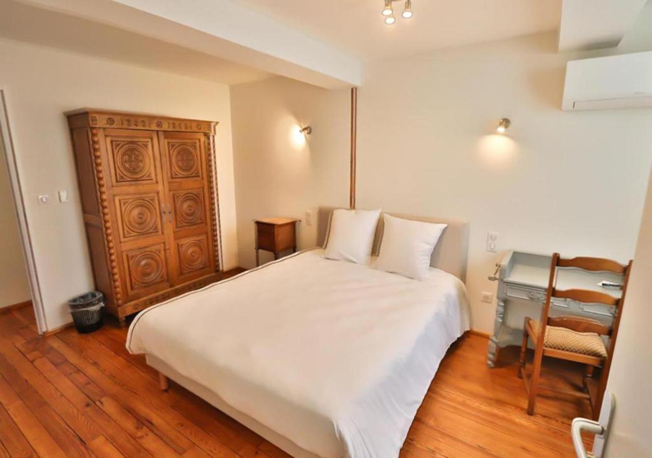 Le Relais Basque Bed & Breakfast Hagetmau ภายนอก รูปภาพ